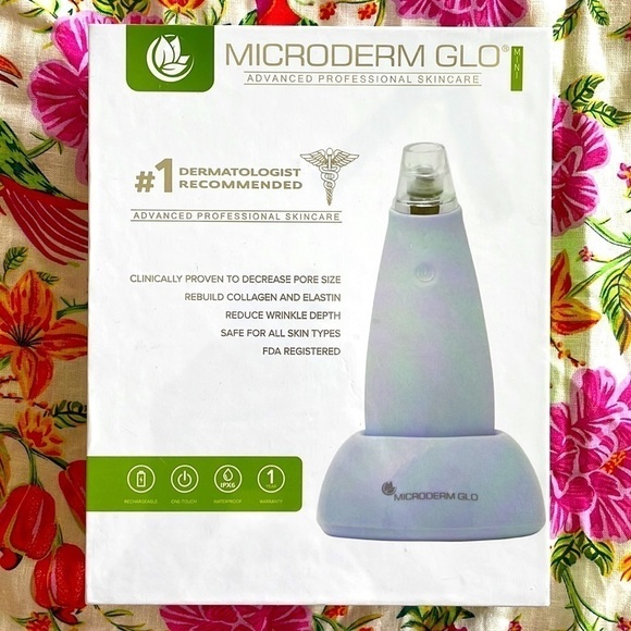 Brand New Microderm GLO Mini Blackhead Remover Pore Vacuum & Facial Tool - Picture 7 of 11